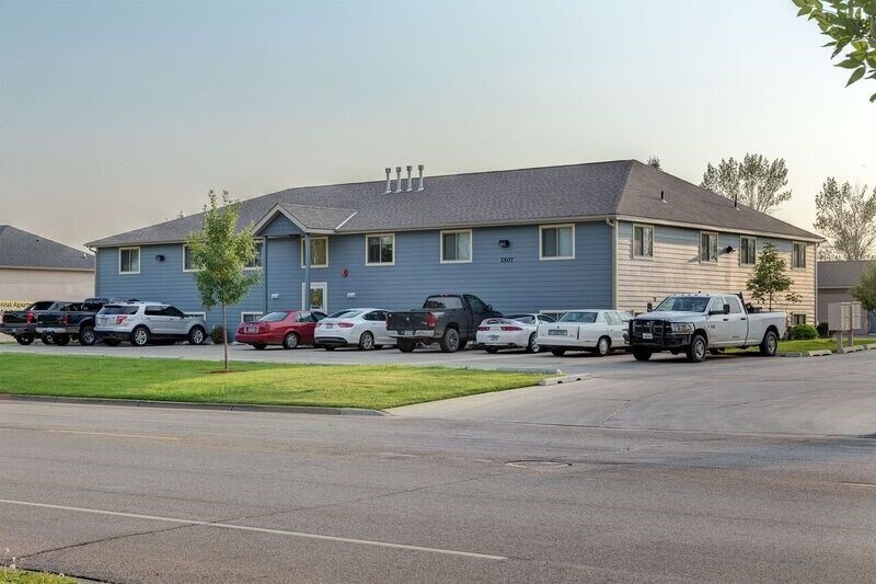 Noonmark Apartments - Noonmark Apartments