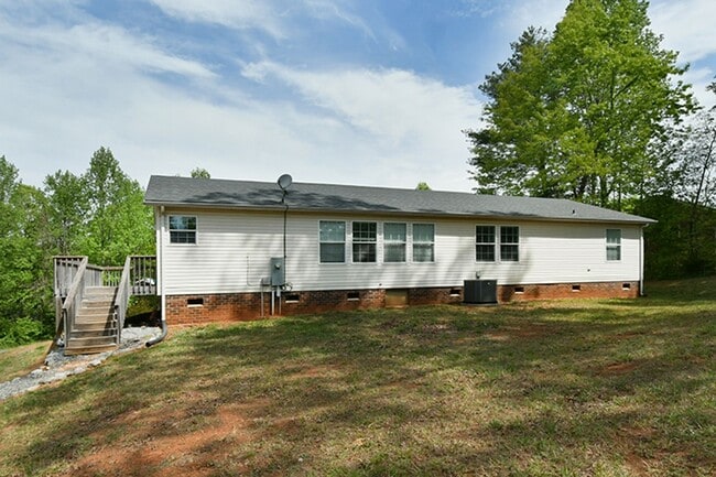 Photo - 5211 Foley Dr