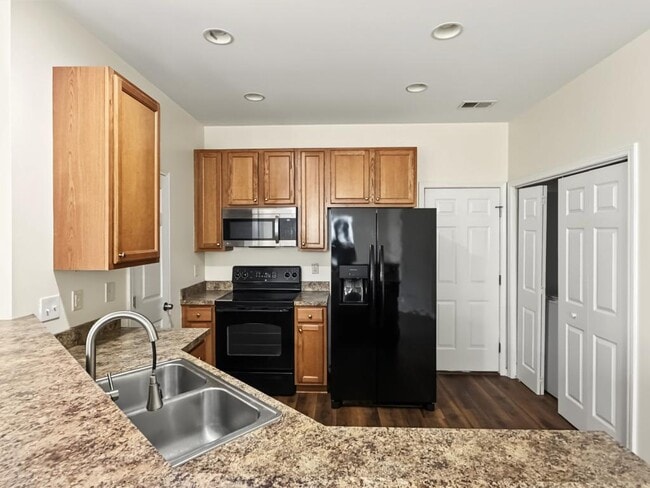 1406 Parkland Way