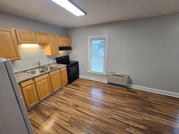 Photo - 204 Grand Ave Unit 5