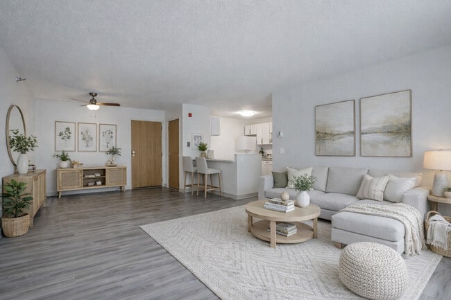 2 Bed, 1BA - Riverside Apartments