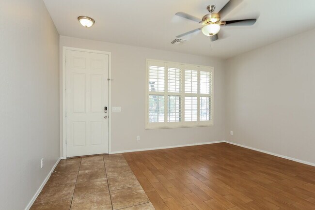 Photo - 3432 W Apollo Rd