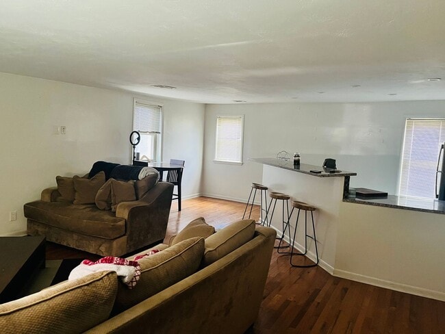 Photo - 911 Galveston Ave Apartment Unit GA - 2R