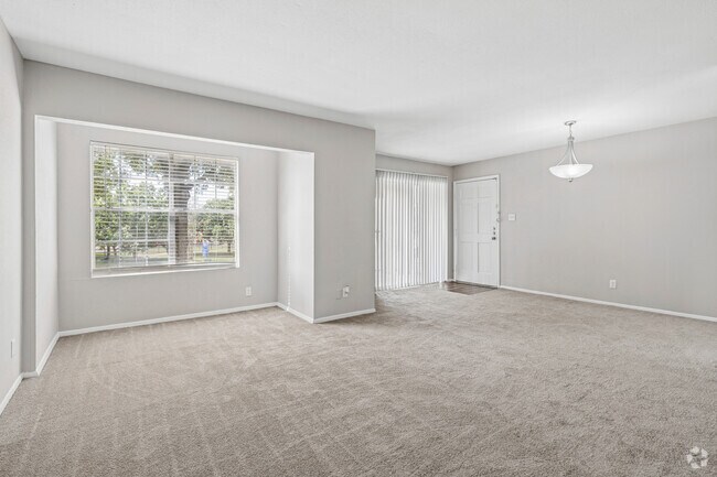 B2 2BR, 2BA - 1,250SF - Living Room