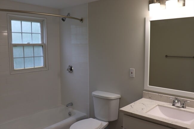 Photo - 117 Central St Unit A-09