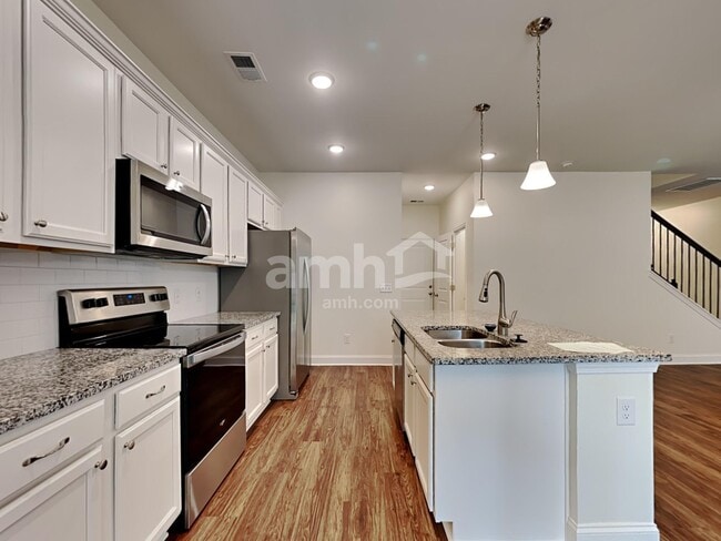 Photo - 1835 Produce Ln