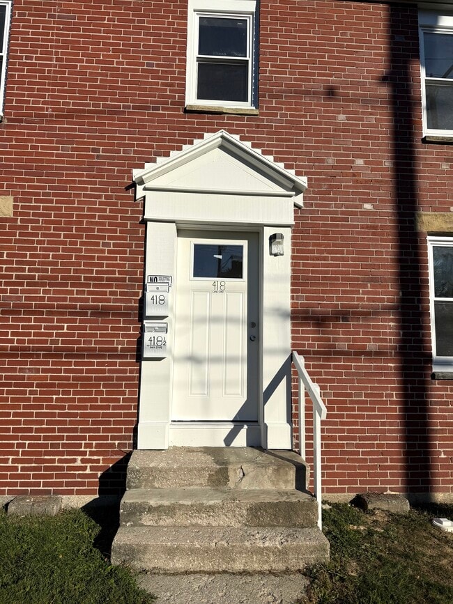 Photo - 418 Oak St Unit 418