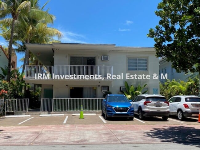 Building Photo - SPACIOUS 1BR/1BA CONDO WITH W&D AND ASSIGNED PARKING