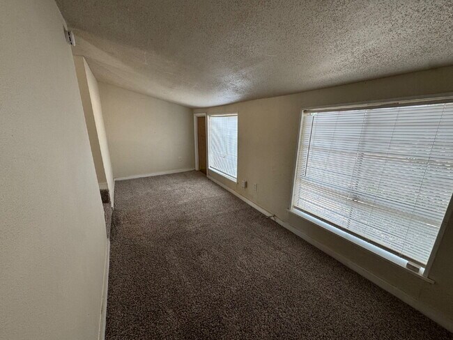 Photo - One Bedroom House Located In Heart of Lubbock Minutes From Texas Tech & Medical District!