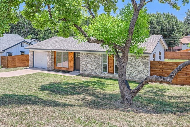 Building Photo - 3501 Santa Fe Dr Rental