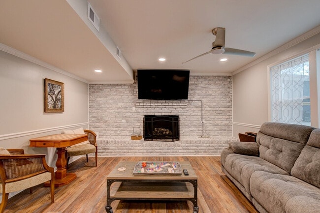 Building Photo - 3148 Travis Ct