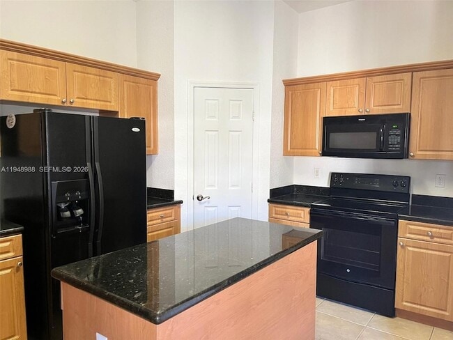 Photo - 1932 SE 24th Ct