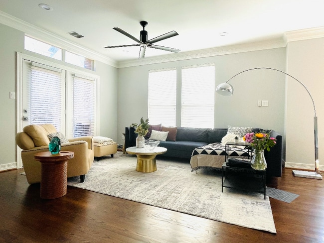 Photo - 2814 State St