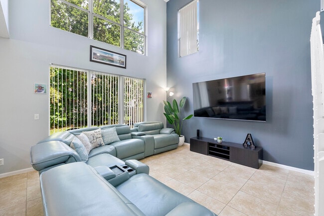 Photo - 11221 NW 46th Dr