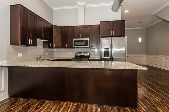 Photo - 3336 W Irving Park Rd Unit J04P