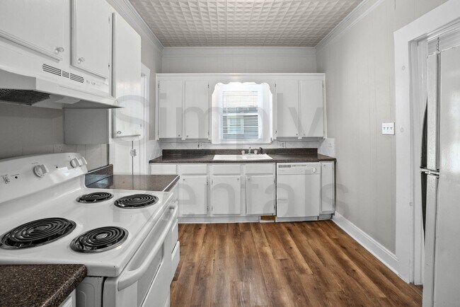 Photo - 1410 Sycamore St