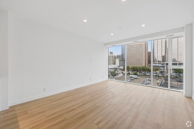 1BD, 1BA - 607SF - Living Room - Joffre Place