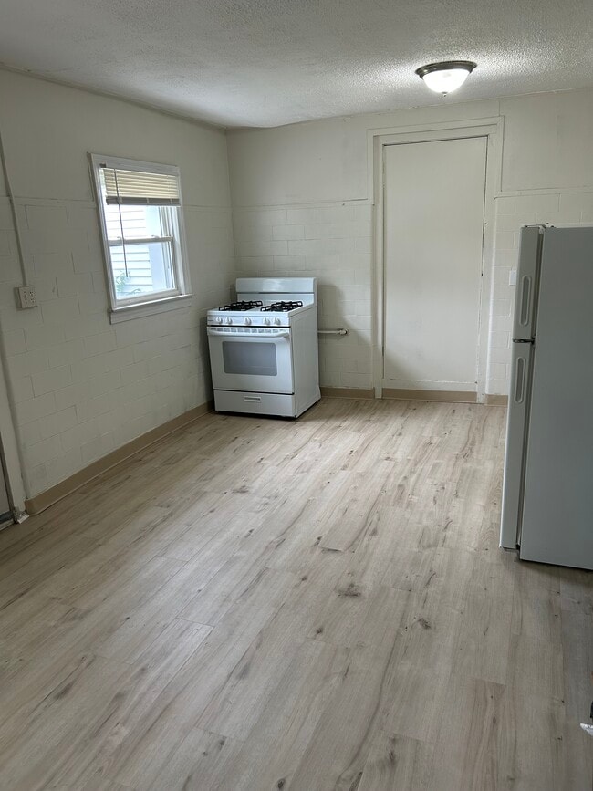 Photo - 11725 Syracuse St Unit Syracuse