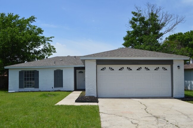 Beautifully remodeled 3 bed 1.5 bath in th... - Beautifully remodeled 3 bed 1.5 bath in th...