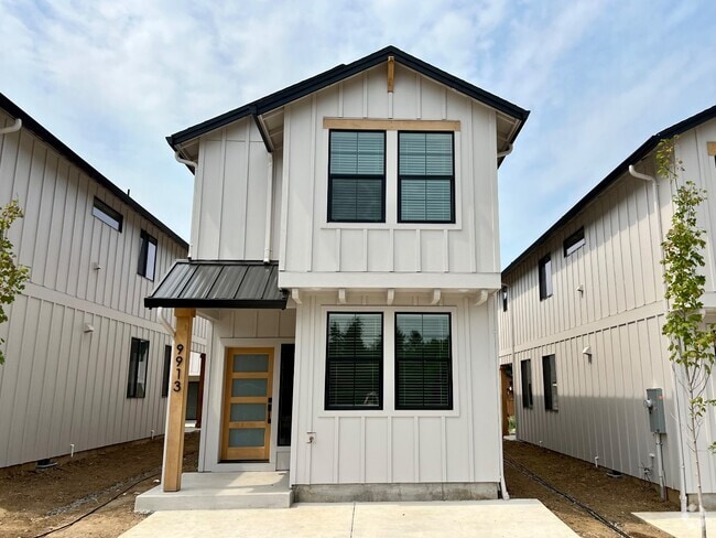 Building Photo - 9913 NE 46th Ct Rental