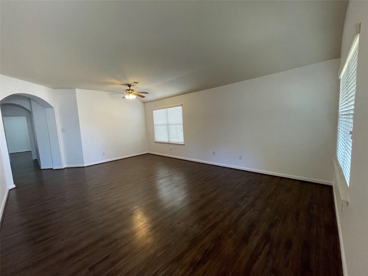 Photo - 2210 Tremont Trail Ln