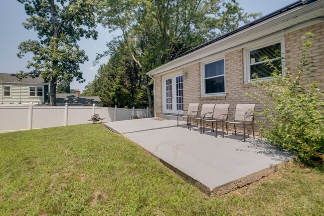 Photo - 9305 Pine View Ln Unit SI ID1385619P