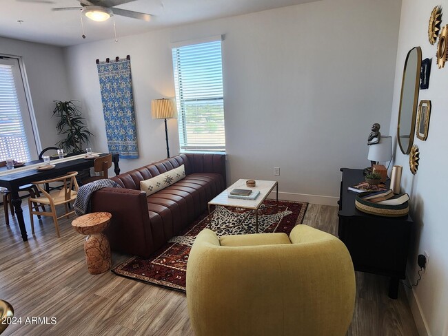 Photo - 1727 E Pecos Rd Unit B4