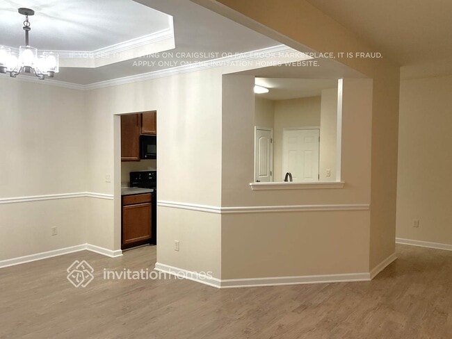 Photo - 321 Alcovy Way