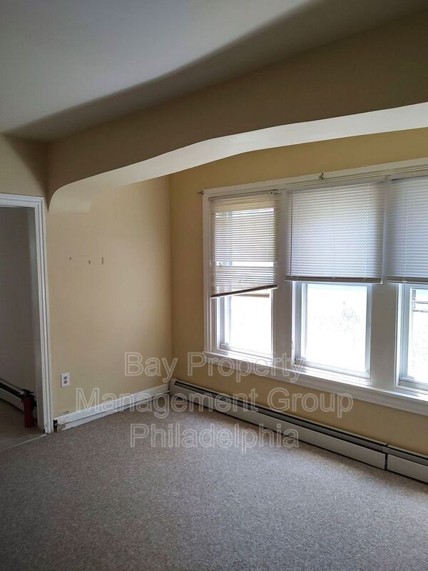 Photo - 134 W Mt Pleasant Ave Unit 2