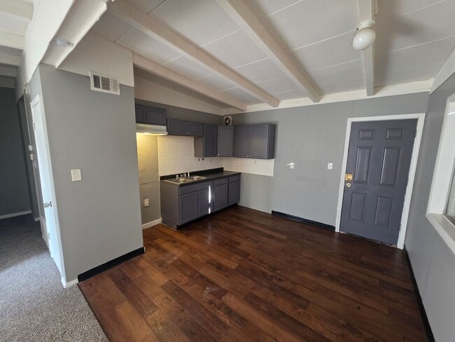 Photo - LIMITED TIME**NO APPLICATION FEE**1/2 OFF DEPOSIT**