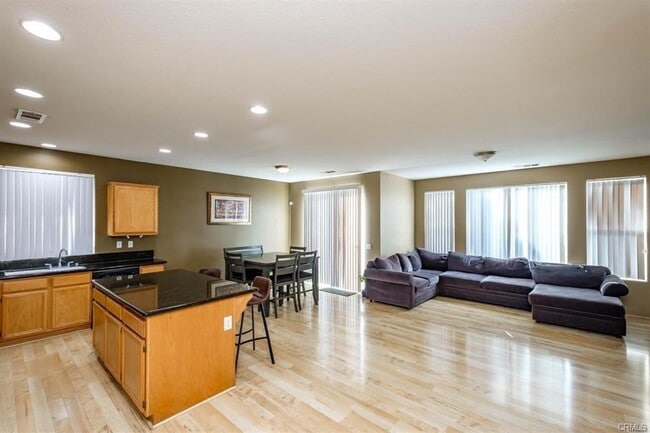 12301 Luna Rd
