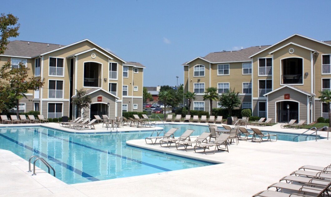 Freedom's Landing - Freedom's Landing Apartments
