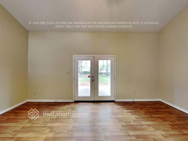 Photo - 2225 Sloan Dr