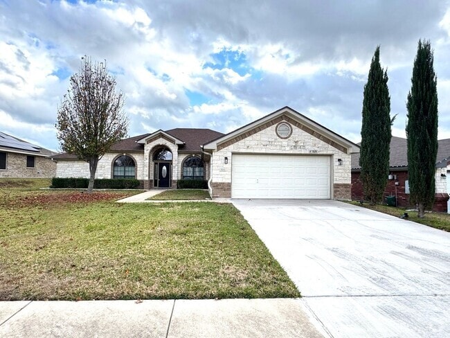 Building Photo - 5702 Graphite Dr Rental