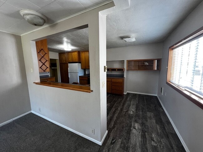 Photo - 3- bedroom 2-bathroom home in Pleasant Hill