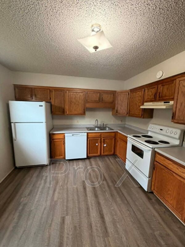 Photo - 613 S Brownell Ave