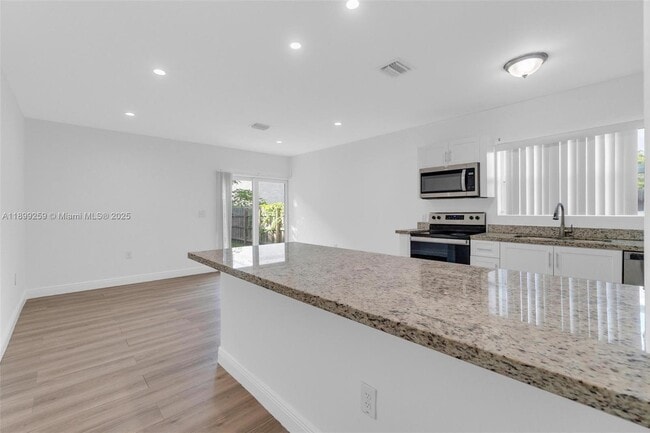 Photo - 2176 NW 64th St