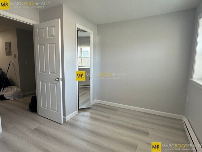 Photo - 476 Commonwealth Ave Unidad 8