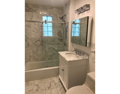 Photo - 65 Conwell Ave