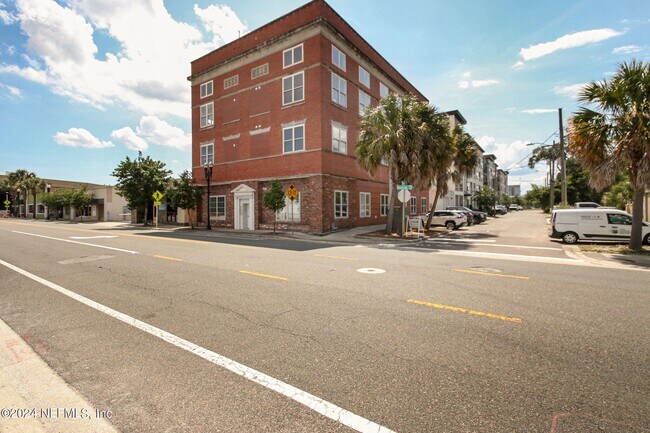 Photo - 1050 Hendricks Ave Unidad 101