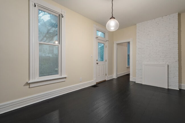 Photo - 222 W 2nd Ave