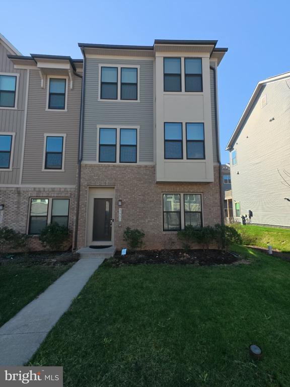 Building Photo - 3451 Watershed Blvd