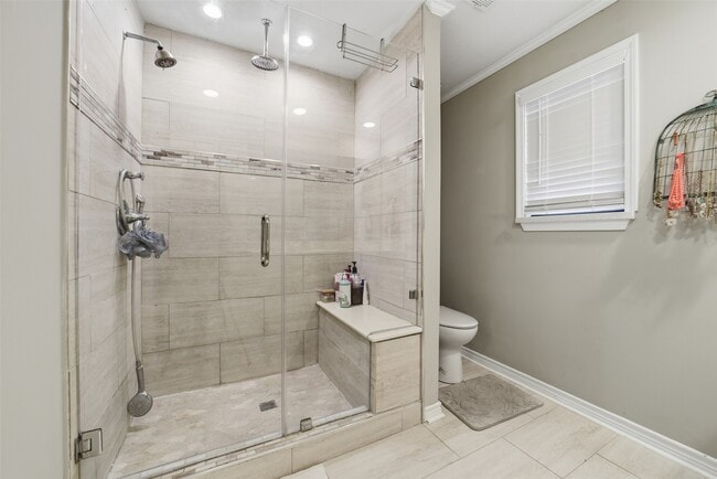 Building Photo - 1306 Carriage Dr