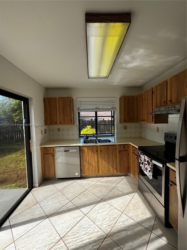 Photo - 3247 NW 102nd Ter