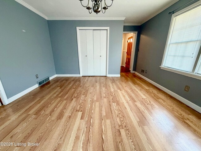 Photo - 2610 Veterans Pkwy