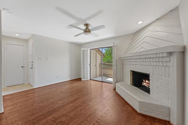 Building Photo - 7640 W Greenway Blvd Unit 6F