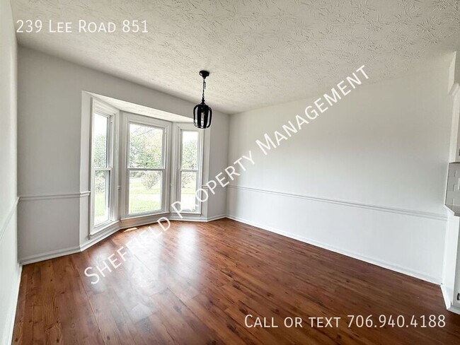 239 Lee Road 851