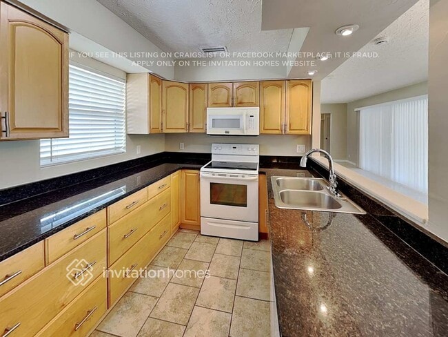 Photo - 3144 Bougainvillea St