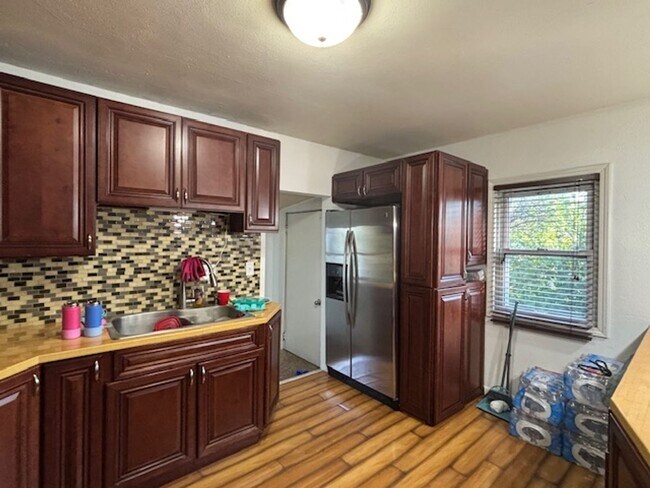 Photo - Cute & Cozy 2 BR/1 BA Single Family Home i...