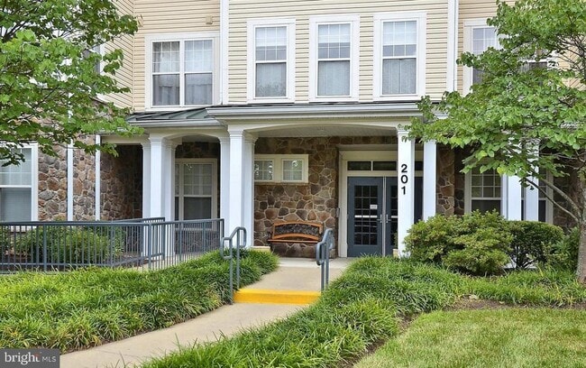 Photo - 201 High Gables Dr Unidad 105